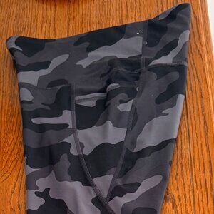 Old Navy High-Waisted PowerSoft Full-Length Pocket Leggings